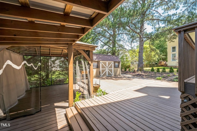 5505 Pennfine Dr, Raleigh, NC 27610 - deck with a garage