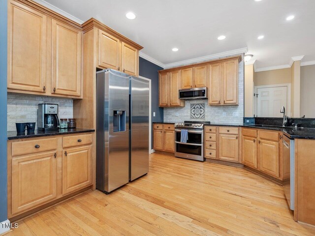 244 Elmcrest Dr, Holly Springs, NC 27540 - photo 9