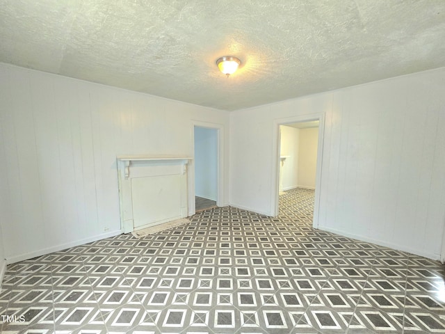 1109 N George St, Goldsboro, NC 27530 - unfurnished room featuring baseboards