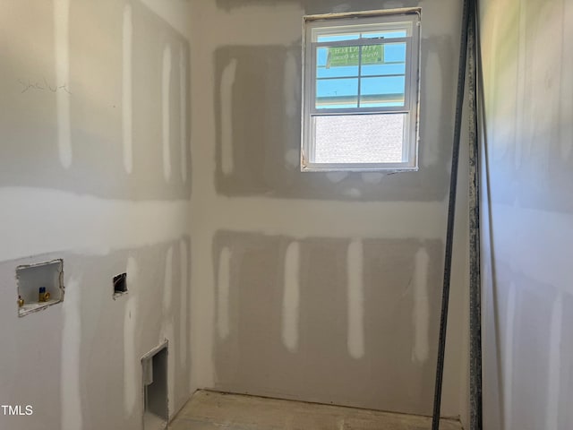 163 Batten Hill Ln, Selma, NC 27576 - laundry room featuring washer hookup