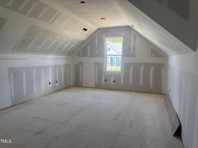 163 Batten Hill Ln, Selma, NC 27576 - bonus room with vaulted ceiling