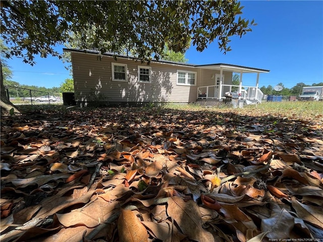 9881 Mccoll Rd, Laurinburg, NC 28352 - view of rear view of house
