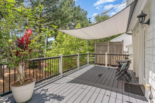 227 Kenmont Dr, Holly Springs, NC 27540 - photo 6