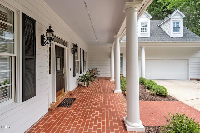 100 Sundance Pl, Chapel Hill, NC 27514 - porch featuring driveway