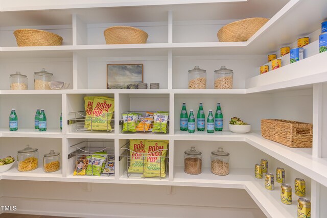 2114 Cowper Dr, Raleigh, NC 27608 - view of pantry
