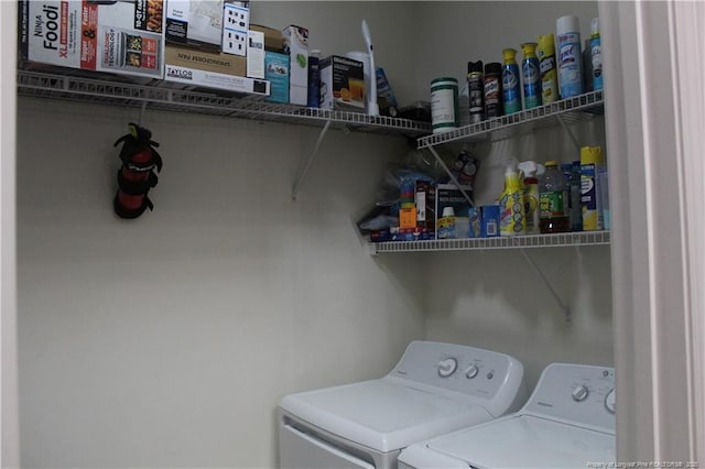 625 Marshtree Ln Unit 101, Fayetteville, NC 28314 - washroom with washing machine and dryer