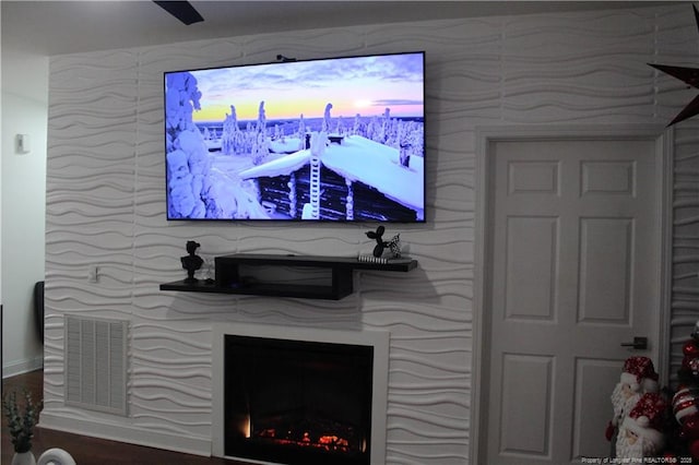 625 Marshtree Ln Unit 101, Fayetteville, NC 28314 - living area with a fireplace and baseboards