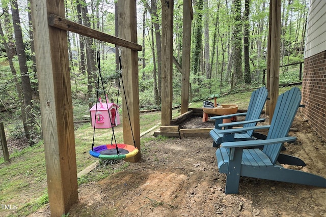 905 Balmoral Dr, Cary, NC 27511 - view of yard