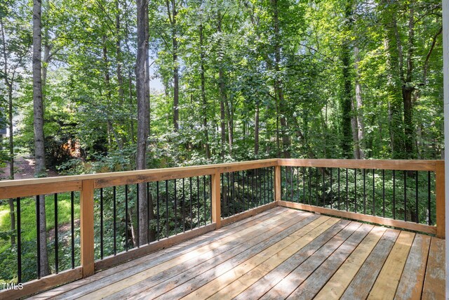 905 Balmoral Dr, Cary, NC 27511 - view of deck