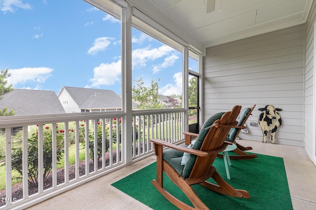 47 Coventry Ln, Chapel Hill, NC 27516 - sunroom / solarium featuring a ceiling fan