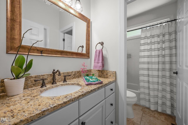106 Fawley Ct, Cary, NC 27519 - full bath featuring vanity, toilet, and shower / tub combo with curtain