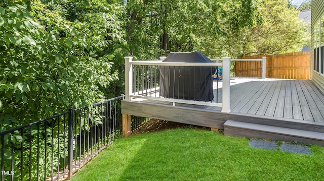 6 Beaver Creek Ln, Durham, NC 27703 - view of wooden terrace