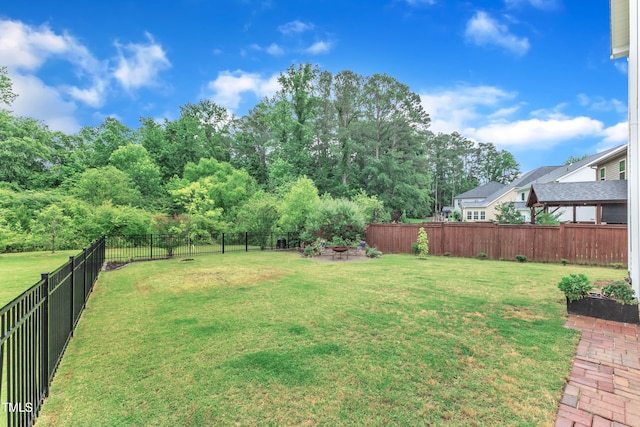 3449 S Beaver Ln, Raleigh, NC 27604 - view of yard