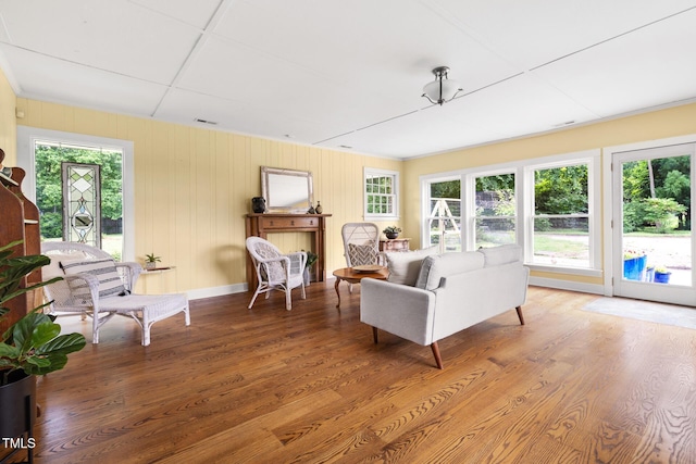 816 Miller Rd, Hillsborough, NC 27278 - living area featuring light wood-style floors