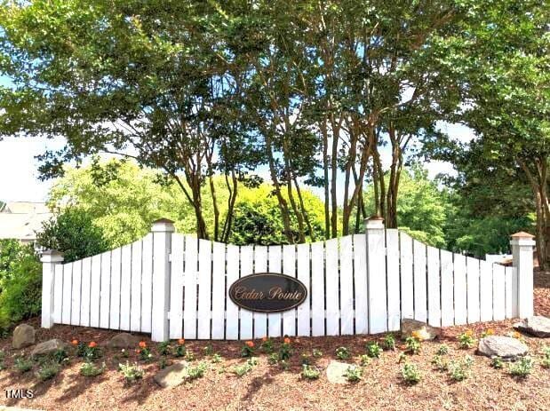 923 Springfork Dr, Cary, NC 27513 - view of gate