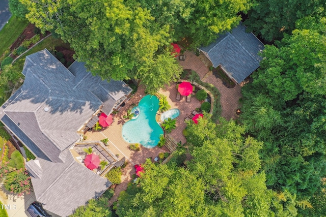 4021 Chaumont Dr, Apex, NC 27539 - bird's eye view of a pool area