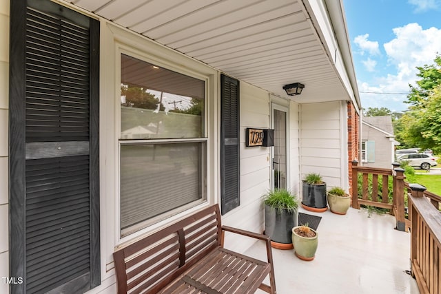 729 Mial St, Raleigh, NC 27608 - view of porch