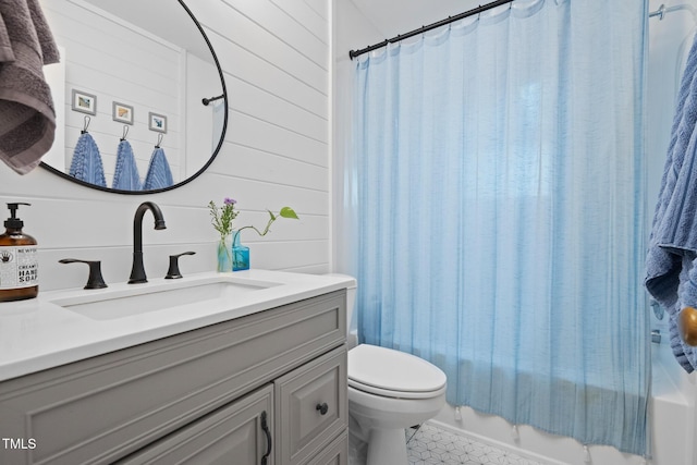 729 Mial St, Raleigh, NC 27608 - bathroom featuring vanity, toilet, shower / bath combination with curtain, and tile patterned flooring