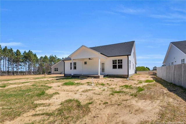 91 Laramie Ln, Selma, NC 27576 - back of house with a ceiling fan