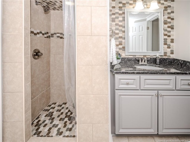 5307 N Fayetteville Rd, Lumberton, NC 28360 - full bath featuring a tile shower and vanity