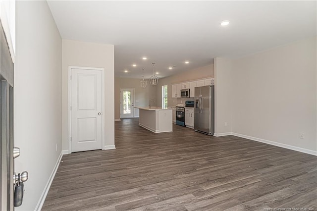 924 Stevens St, Raeford, NC 28376 - photo 3
