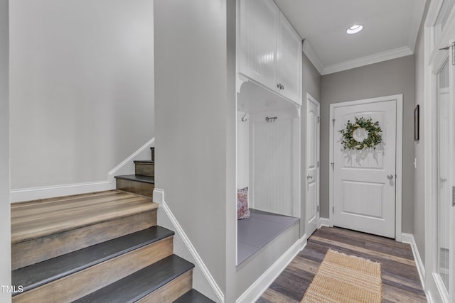 533 Duchart Ln, Fuquay Varina, NC 27526 - mudroom with wood finished floors, crown molding, recessed lighting, and baseboards