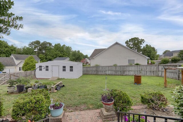 8440 Deertrot Dr, Fayetteville, NC 28314 - photo 30