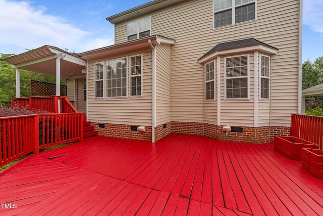 1604 Carnation Dr, Durham, NC 27703 - view of wooden terrace
