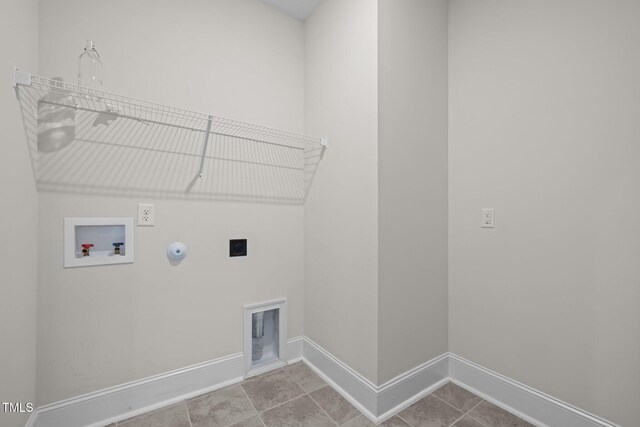 3053 Roy Ct, Apex, NC 27523 - laundry area featuring hookup for an electric dryer, hookup for a washing machine, hookup for a gas dryer, and tile patterned floors