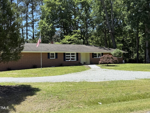 106 N Lakeside Dr, Smithfield, NC 27577 - photo 2