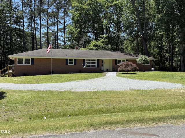 106 N Lakeside Dr, Smithfield, NC 27577 - photo 1