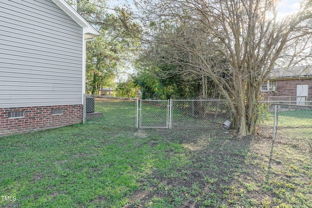 1515 Mack St, Spring Lake, NC 28390 - view of yard with a gate