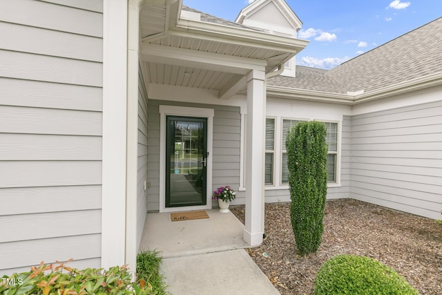 118 Manning Way, Durham, NC 27703 - property entrance with a shingled roof