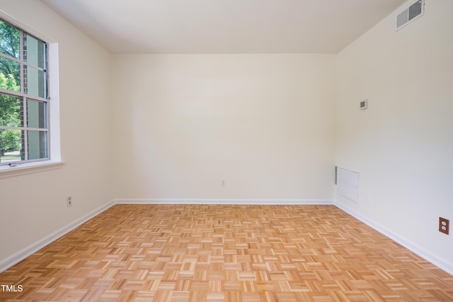 1002 Willow Dr Unit 37, Chapel Hill, NC 27514 - unfurnished room featuring baseboards