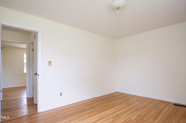 1002 Willow Dr Unit 37, Chapel Hill, NC 27514 - unfurnished room featuring light wood-style floors and baseboards