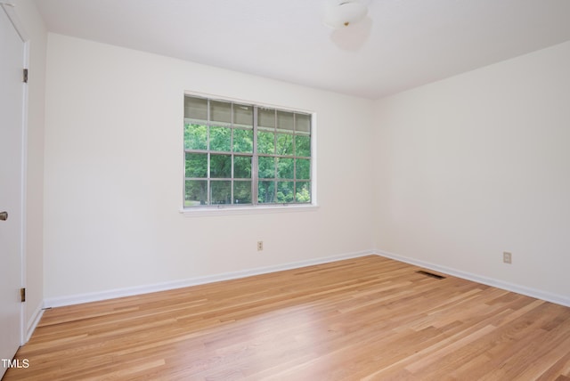 1002 Willow Dr Unit 37, Chapel Hill, NC 27514 - unfurnished room featuring light wood-type flooring and baseboards