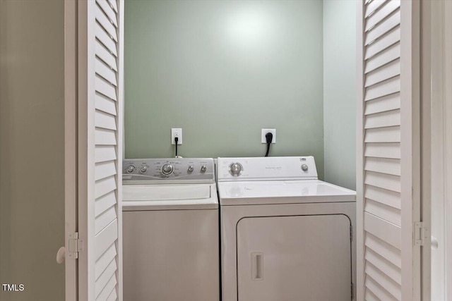 1109 Buckingham Rd, Garner, NC 27529 - laundry area with washer and dryer