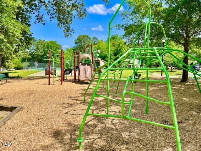 30155 Pharr, Chapel Hill, NC 27517 - view of community jungle gym