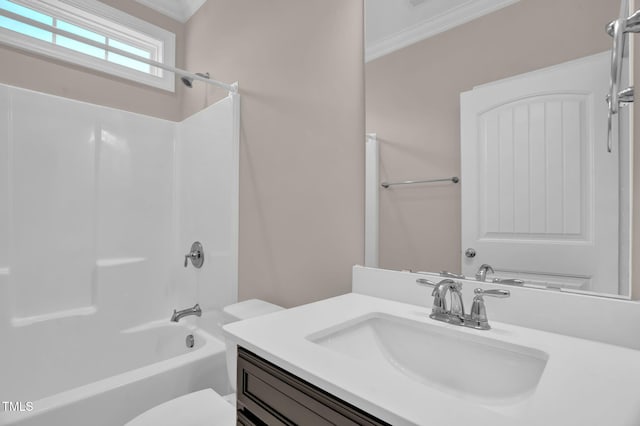 1085 Lobdale Ct, Burlington, NC 27215 - full bath featuring crown molding, toilet, washtub / shower combination, and vanity