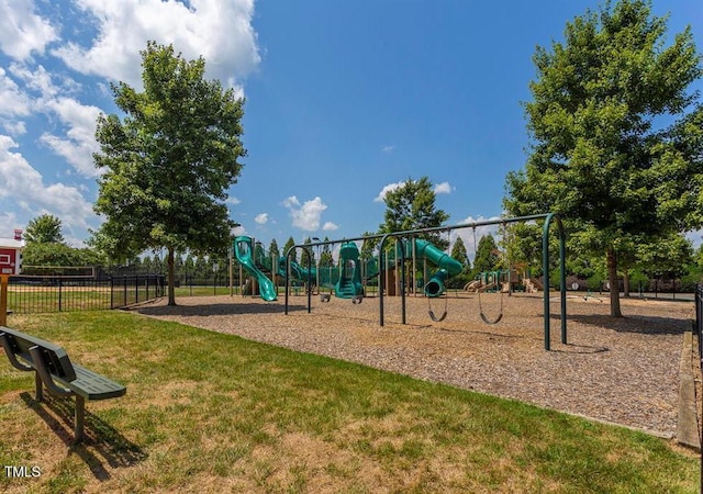 1085 Lobdale Ct, Burlington, NC 27215 - view of communal playground
