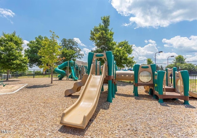 1085 Lobdale Ct, Burlington, NC 27215 - view of community play area