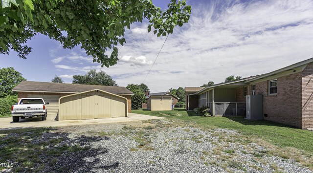 403 E Mcpherson Dr, Mebane, NC 27302