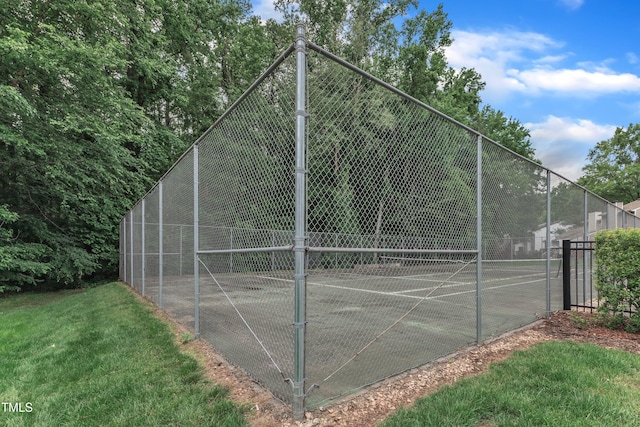 4658 Fawnbrook Cir, Raleigh, NC 27612 - view of tennis court