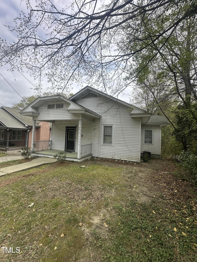 2511 Chapel Hill Rd, Durham, NC 27707 - bungalow-style house with a porch