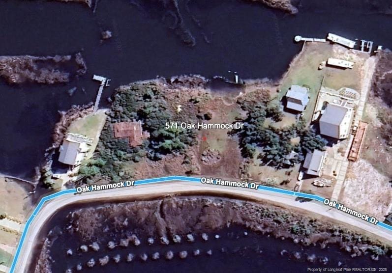 571 Oak Hammock Dr, Harkers Island, NC 28531