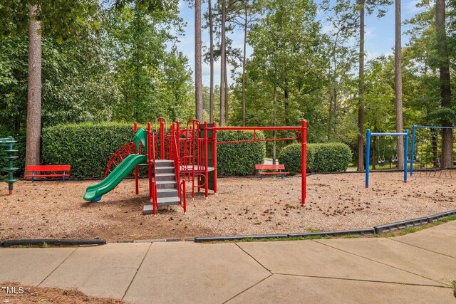 498 Mountain Laurel, Chapel Hill, NC 27517 - view of community playground