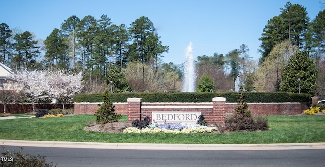 10579 Evergreen Spring Pl, Raleigh, NC 27614 - community / neighborhood sign featuring a yard