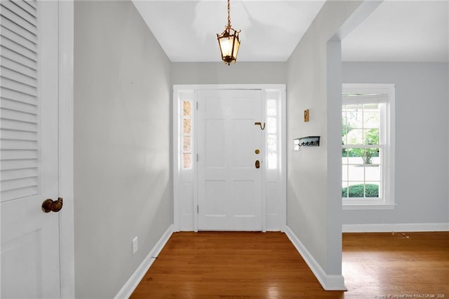 500 Cecil St, Fayetteville, NC 28312 - entrance foyer with wood finished floors and baseboards