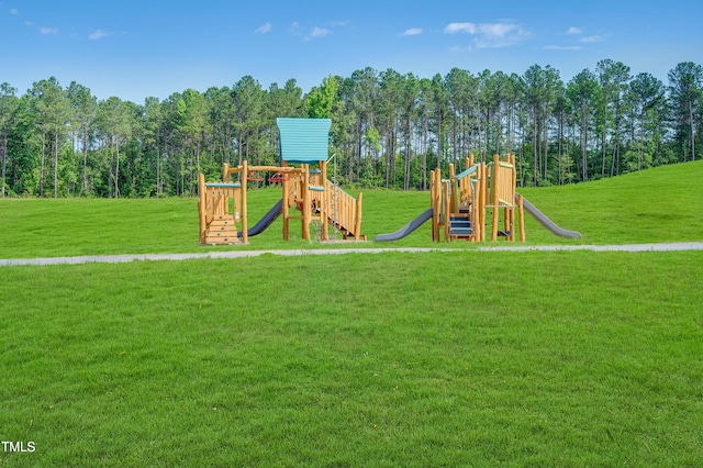945 Cassa Clubhouse Way, Knightdale, NC 27545 - communal playground with a lawn