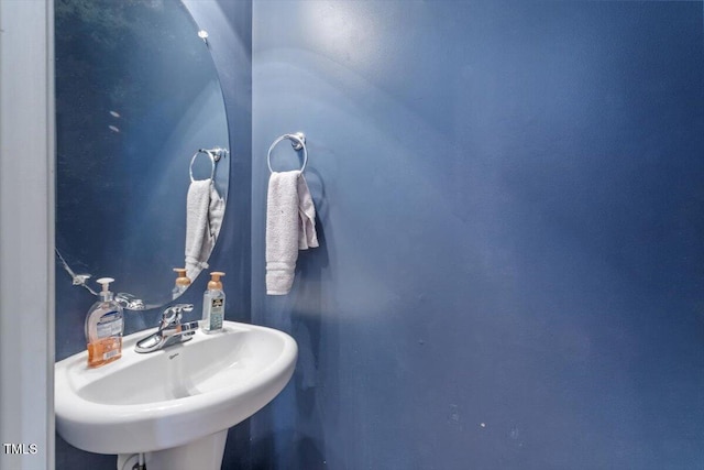 300 Gilman Ln Unit 101, Raleigh, NC 27610 - bathroom with a sink